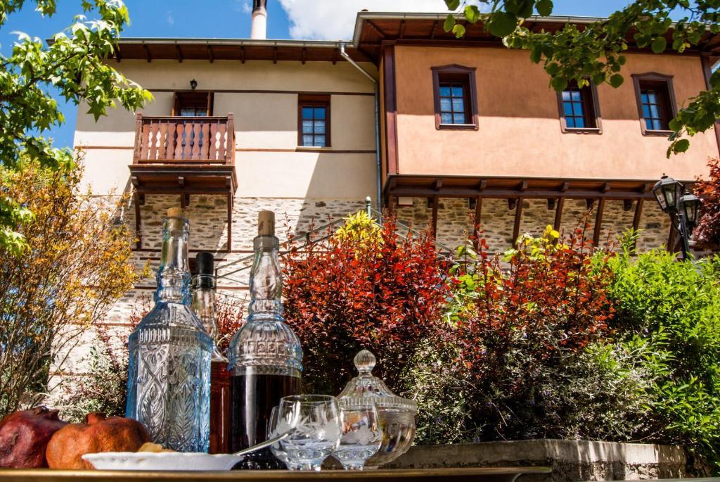 Viraggas Traditional Hotel Vrástama المظهر الخارجي الصورة